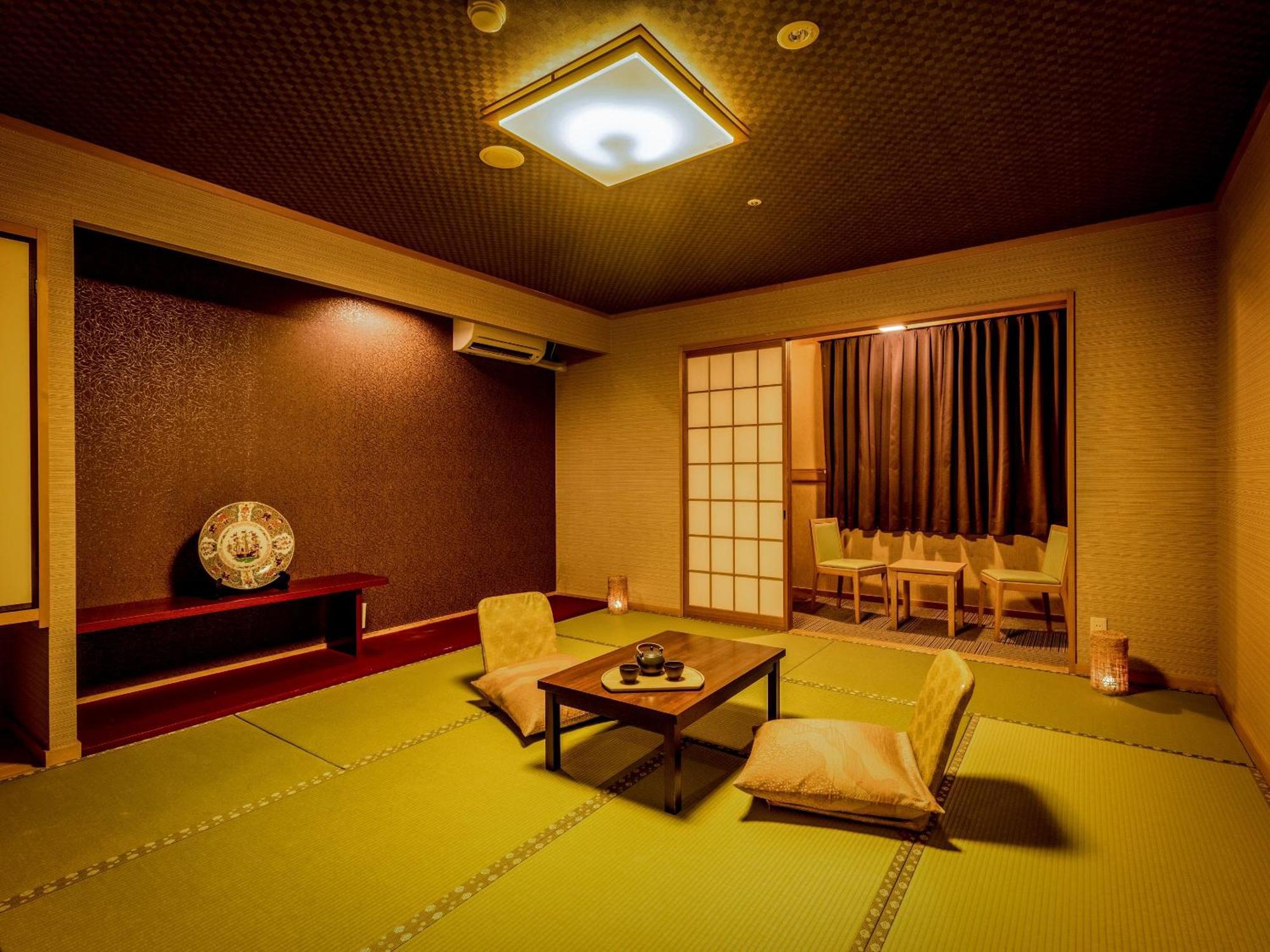 Hotel Ooedo Onsen Monogatari Miyoshiya Shin'onsen Exterior foto